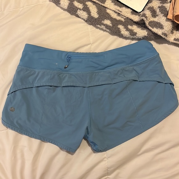 lululemon speedups 2.5 in blue - Picture 3 of 4